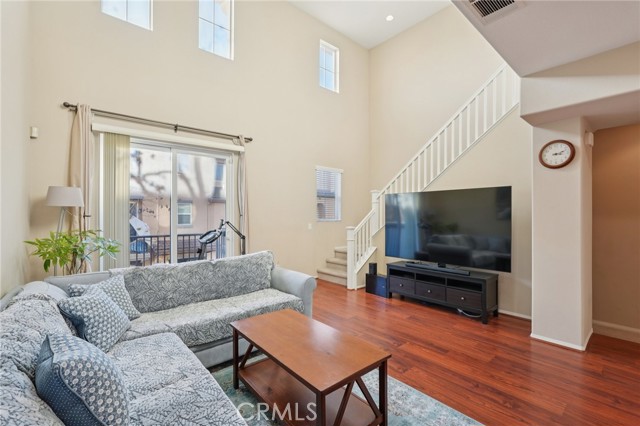 Detail Gallery Image 5 of 33 For 17871 Shady View #1204, Chino Hills,  CA 91709 - 2 Beds | 2/1 Baths