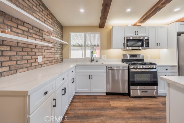 1456 E Philidelphia Street, Ontario CA: https://media.crmls.org/medias/7a9dd346-7449-427c-9f38-0c85fda0ee69.jpg