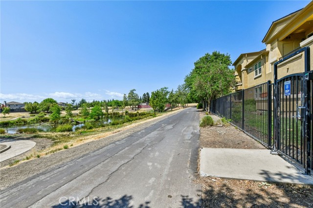 Image 65 of 75 For 1900 Danbrook Drive 521