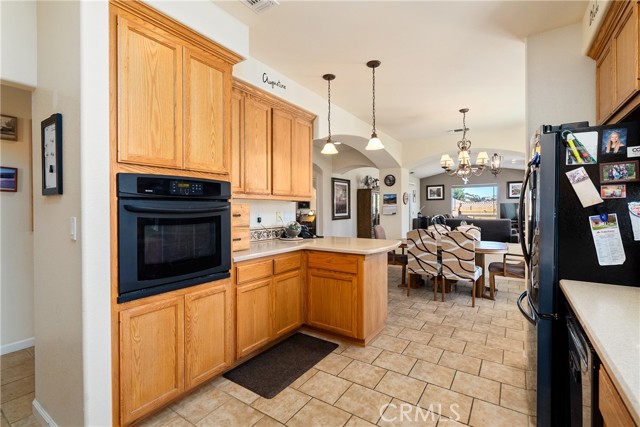 Detail Gallery Image 9 of 29 For 1905 Wild Rice Ln, Paso Robles,  CA 93446 - 3 Beds | 2 Baths