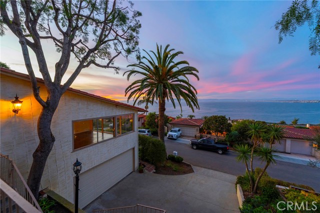 536 Via Almar, Palos Verdes Estates, California 90274, 3 Bedrooms Bedrooms, ,2 BathroomsBathrooms,Residential,For Sale,Via Almar,PV25038617