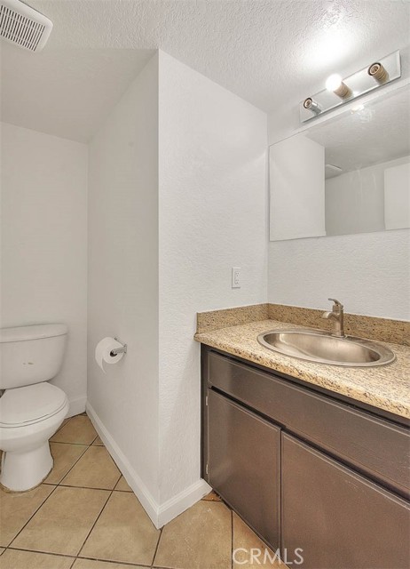 7711 Cartilla Avenue, Fontana CA: https://media.crmls.org/medias/7a9f1ecd-8537-4277-b143-c0e9fce461dc.jpg