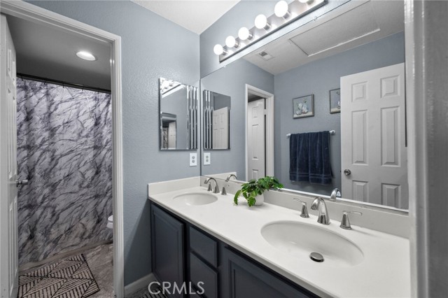 Detail Gallery Image 12 of 75 For 3684 Veronica Ct, Rialto,  CA 92377 - 4 Beds | 3 Baths