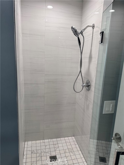 5369 Topeka Drive, Tarzana CA: https://media.crmls.org/medias/7a9f7f16-525f-46f6-a14b-3997791dac46.jpg
