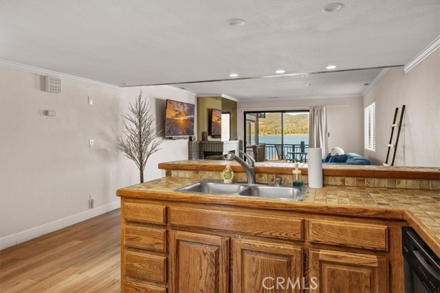 Detail Gallery Image 22 of 50 For 40670 Big Bear #203,  Big Bear Lake,  CA 92315 - 3 Beds | 3 Baths