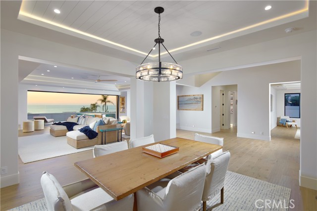 44 Ritz Cove Drive, Dana Point CA: https://media.crmls.org/medias/7aa00219-da37-433e-be7e-2ecf635350b6.jpg