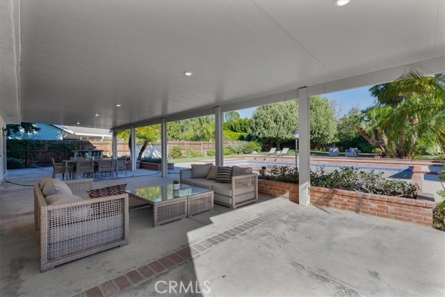 Detail Gallery Image 41 of 49 For 10900 Remmet Ave, Chatsworth,  CA 91311 - 5 Beds | 3 Baths