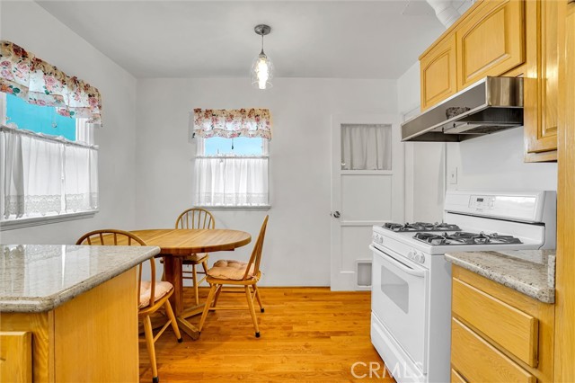 1486 W 186th Street, Gardena CA: https://media.crmls.org/medias/7aa36199-77d9-4b37-bdae-8aaf2808fd5f.jpg