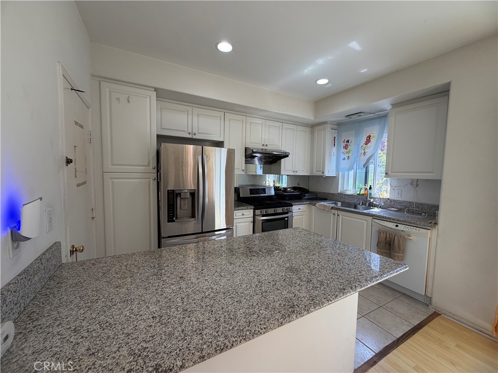 MLS #OC26164170 image #6
