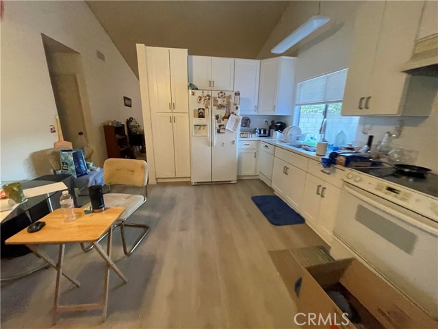 Detail Gallery Image 2 of 6 For 4161 Stonewall, Riverside,  CA 92505 - 3 Beds | 2 Baths