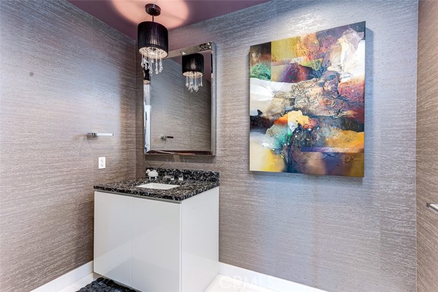 Detail Gallery Image 16 of 25 For 900 W Olympic, Los Angeles,  CA 90015 - 2 Beds | 3 Baths