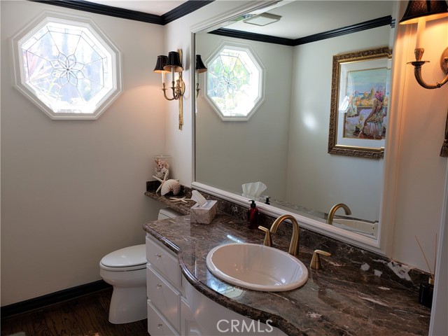 Detail Gallery Image 21 of 45 For 19412 Woodlands Dr, Huntington Beach,  CA 92648 - 4 Beds | 3/1 Baths