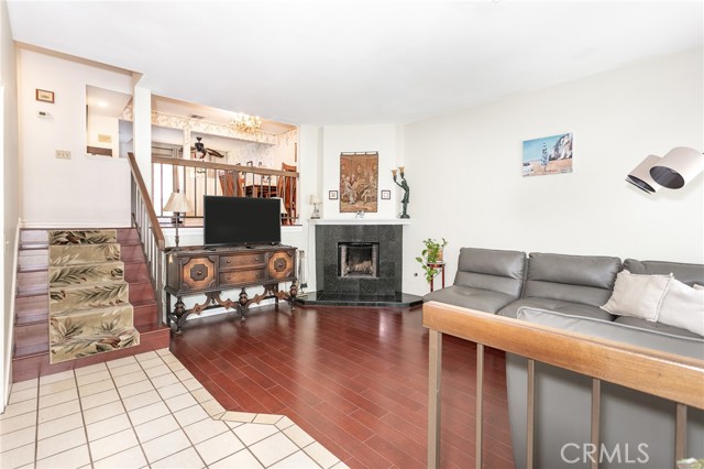 20737 Roscoe Boulevard, 203 photo 2