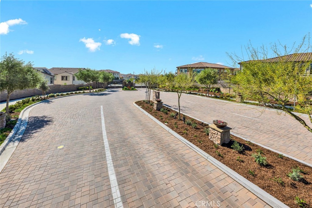 MLS #PW25251311 image #23