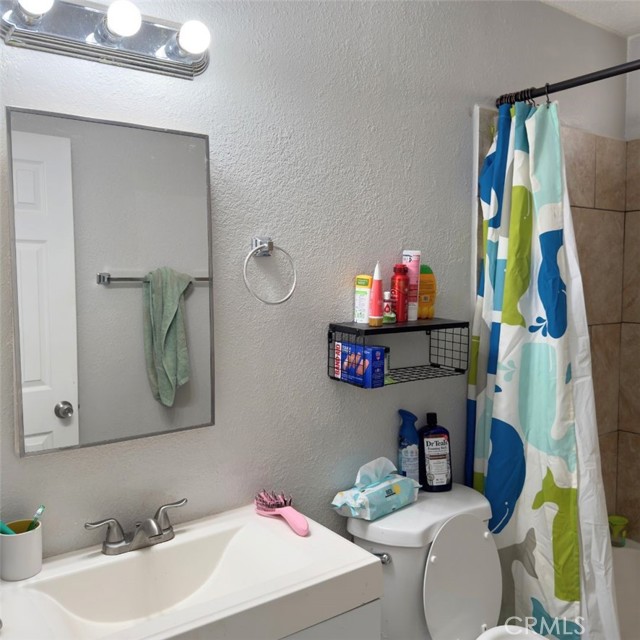 Detail Gallery Image 6 of 19 For 34582 Camino Real, Barstow,  CA 92311 - 3 Beds | 2 Baths