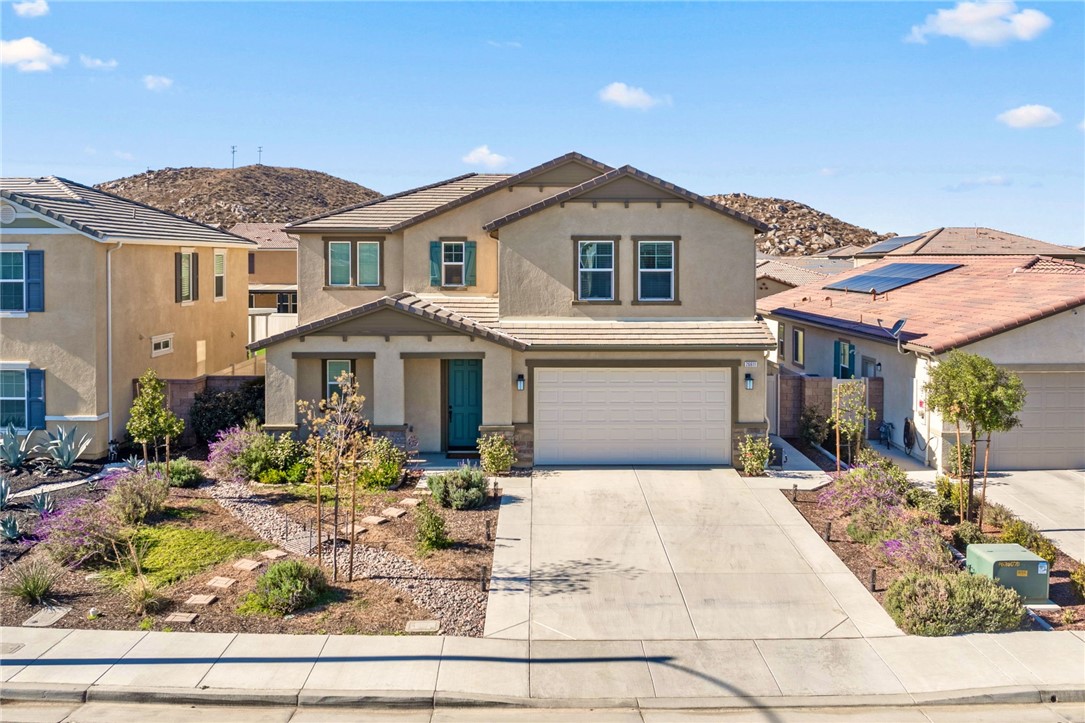 Detail Gallery Image 2 of 52 For 26611 Stix Dr, Menifee,  CA 92585 - 4 Beds | 2/1 Baths