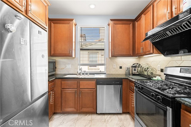 Detail Gallery Image 21 of 55 For 39 Tall Oak, Irvine,  CA 92603 - 2 Beds | 2/1 Baths