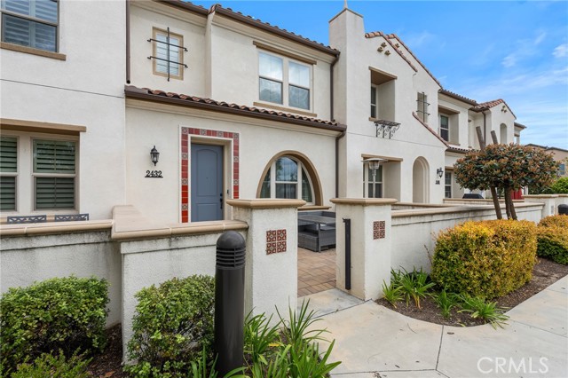 Detail Gallery Image 1 of 38 For 2432 Sanabria Ln, Brea,  CA 92821 - 3 Beds | 2/1 Baths