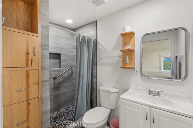 Detail Gallery Image 23 of 32 For 1848 W 78th, Los Angeles,  CA 90047 - – Beds | – Baths