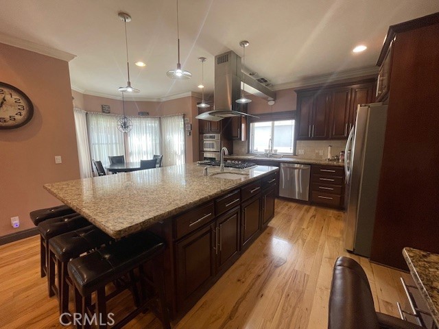 Detail Gallery Image 9 of 41 For 10066 Golden Oaks, Tujunga,  CA 91042 - 4 Beds | 3/1 Baths