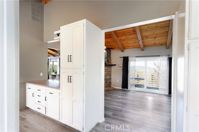 Detail Gallery Image 18 of 43 For 26201 Cumberland Rd, Tehachapi,  CA 93561 - 4 Beds | 2/1 Baths