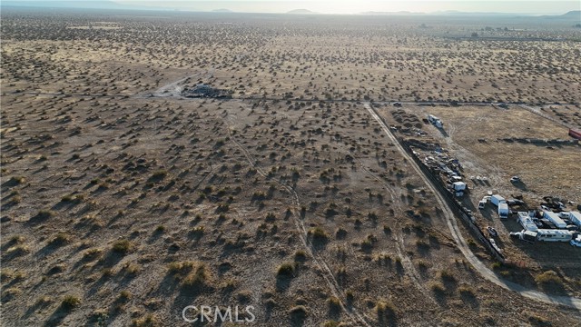 Detail Gallery Image 5 of 8 For 730 Vintage Rd, Adelanto,  CA 92301 - – Beds | – Baths