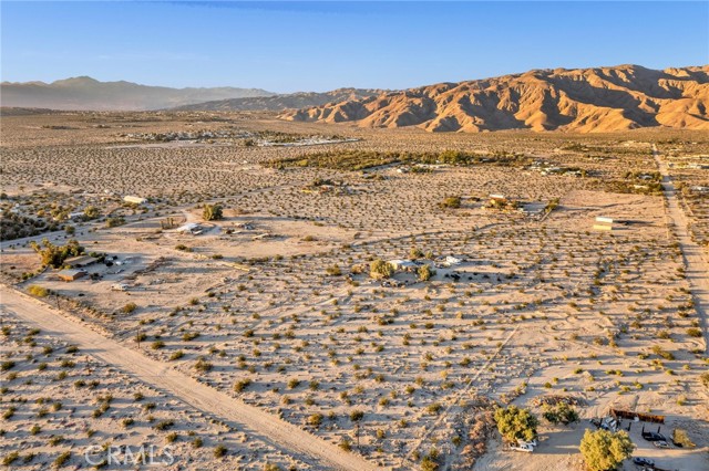 0 22nd, Desert Hot Springs CA: https://media.crmls.org/medias/7aabaedf-b5bb-4ecc-a3fc-530b4f41c56f.jpg