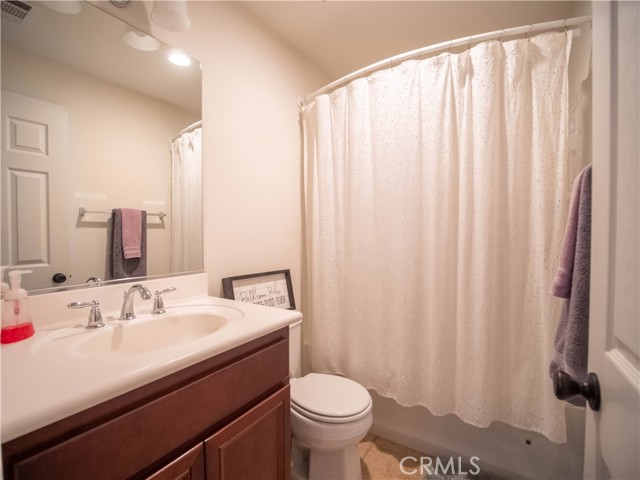 Image 15 of 24 For 4433 Owens Street 102
