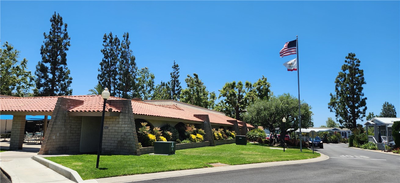 Detail Gallery Image 16 of 21 For 32302 Alipaz St #113,  San Juan Capistrano,  CA 92675 - 2 Beds | 2 Baths