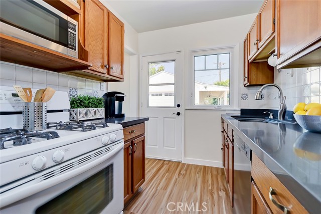2607 Robinson Street, Redondo Beach, California 90278, 3 Bedrooms Bedrooms, ,1 BathroomBathrooms,Residential,Sold,Robinson,SB22142244