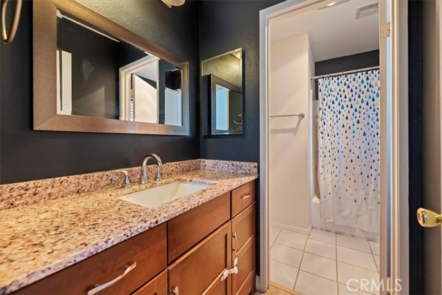 Detail Gallery Image 13 of 22 For 340 E Washington Bld #3,  Pasadena,  CA 91104 - 2 Beds | 2 Baths