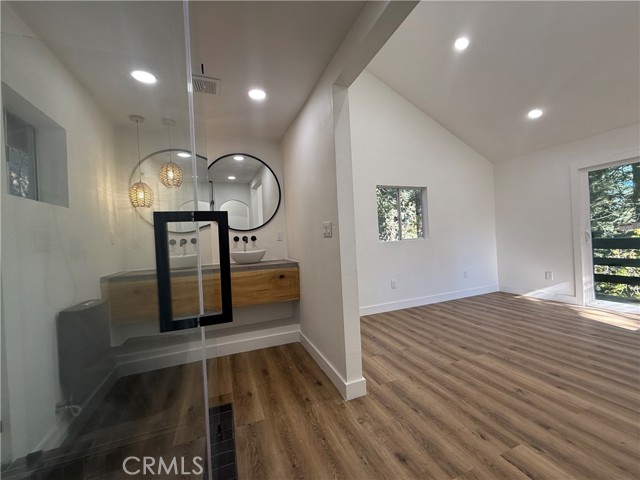 Detail Gallery Image 16 of 19 For 28487 Altamont Ct, Lake Arrowhead,  CA 92352 - 2 Beds | 2 Baths