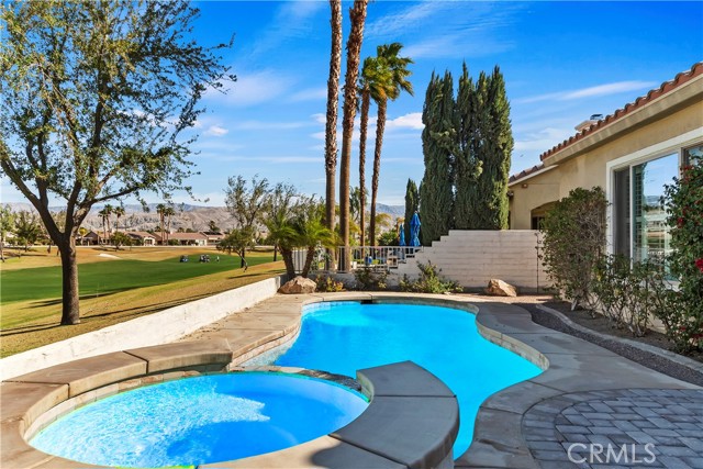80358 Avenida Santa Alicia, Indio CA: https://media.crmls.org/medias/7aaf25ec-d83a-41f7-8283-943782c0d846.jpg