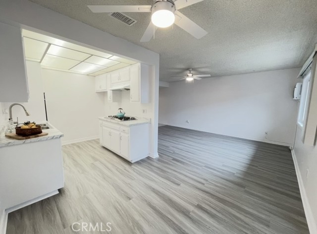 Detail Gallery Image 6 of 17 For 2539 E Ward Terrace, Anaheim,  CA 92806 - 1 Beds | 1 Baths