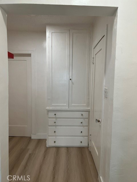 https://media.crmls.org/medias/7ab0b15b-4146-40c0-a891-1ad184fdef15.jpg?preset=X-Large