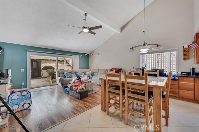 13329 Mission Tierra Way, Granada Hills CA: https://media.crmls.org/medias/7ab1261e-31ce-49d7-a975-9f141b783b93.jpg
