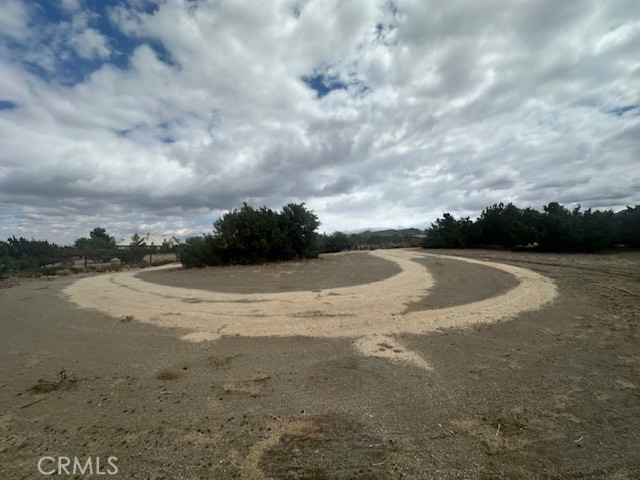 Detail Gallery Image 20 of 24 For 3107 Phelan Rd, Phelan,  CA 92371 - 3 Beds | 2 Baths