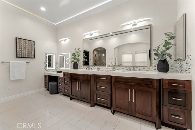 Detail Gallery Image 40 of 75 For 409 Morning Star, Newport Beach,  CA 92660 - 5 Beds | 5/1 Baths