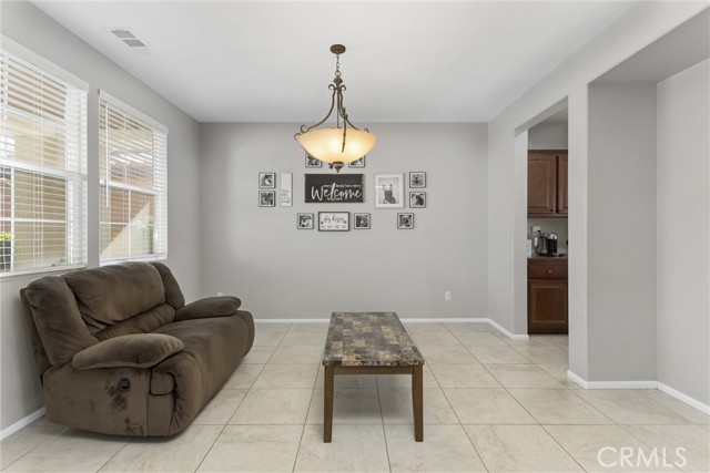 Detail Gallery Image 7 of 48 For 1454 Liatris, Beaumont,  CA 92223 - 3 Beds | 2 Baths