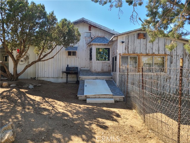 Detail Gallery Image 4 of 16 For 29348 123rd St, Pearblossom,  CA 93553 - 3 Beds | 2 Baths