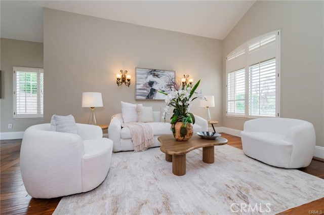 Detail Gallery Image 13 of 38 For 26941 Pembroke Ln, Lake Forest,  CA 92630 - 4 Beds | 3 Baths