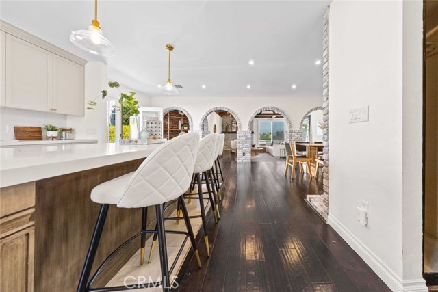 Detail Gallery Image 11 of 74 For 2950 N Lincoln St, Burbank,  CA 91504 - 3 Beds | 2 Baths