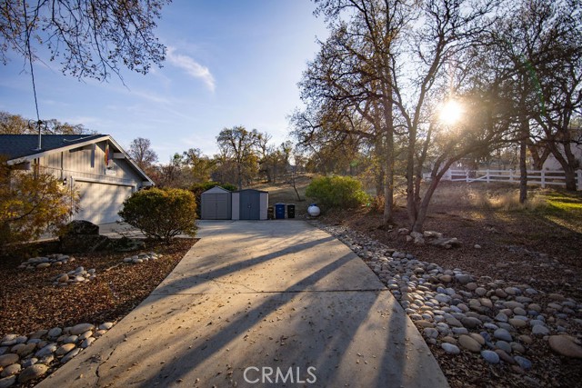 Detail Gallery Image 9 of 58 For 43376 Crystal Springs Way, Coarsegold,  CA 93614 - 3 Beds | 2 Baths