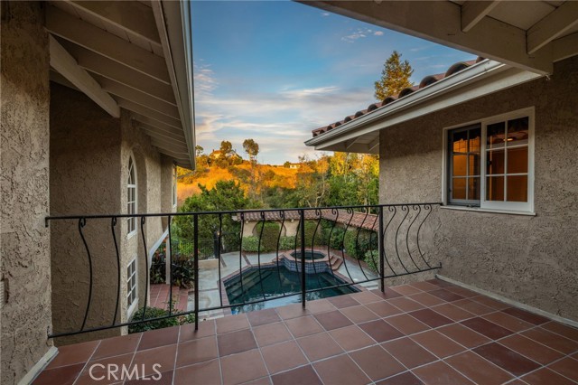 23511 Mirage Lane, Diamond Bar CA: https://media.crmls.org/medias/7ab5d1ee-d05f-470a-b90b-c8713378c50c.jpg