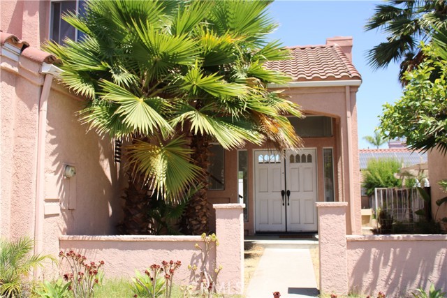 Detail Gallery Image 3 of 23 For 25504 Palermo Way, Yorba Linda,  CA 92887 - 3 Beds | 2/1 Baths