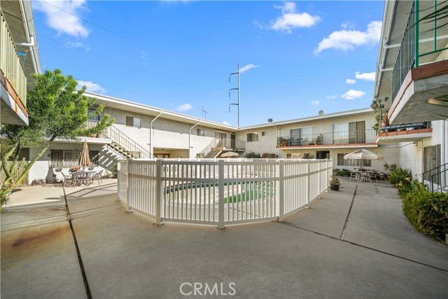127 North Eucalyptus Avenue, 4 photo 33