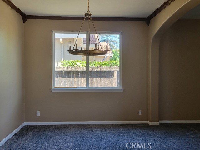 Detail Gallery Image 9 of 59 For 511 Milano Ct, Los Banos,  CA 93635 - 4 Beds | 2/1 Baths