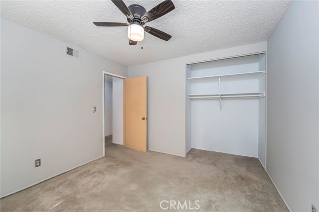 Detail Gallery Image 24 of 27 For 11503 Walcroft St, Lakewood,  CA 90715 - 4 Beds | 2 Baths
