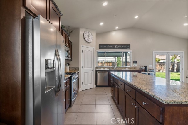 Detail Gallery Image 18 of 44 For 9500 Laurelwood Ct, Shafter,  CA 93263 - 4 Beds | 2 Baths