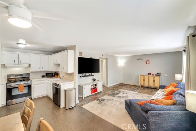 MLS #SR25243162 image #7